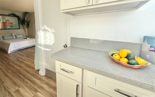 747 Amana Street 1418, Honolulu, HI 96814