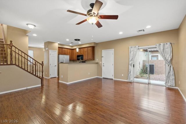 9860 Twilight Walk Avenue, Las Vegas, NV 89149