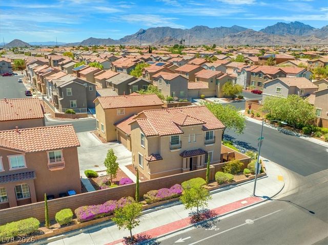 9860 Twilight Walk Avenue, Las Vegas, NV 89149