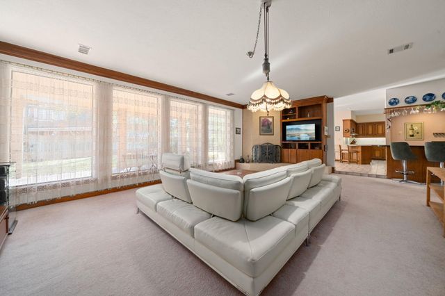 7815 Wilton Park Drive, Spring, TX 77379