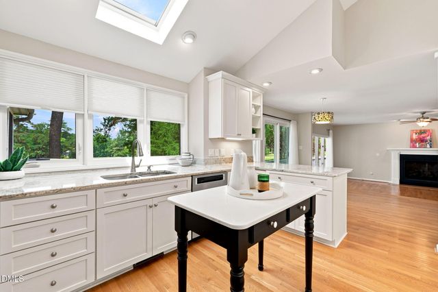8833 Wildwood Links, Raleigh, NC 27613