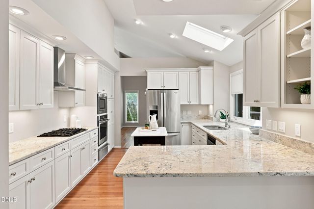 8833 Wildwood Links, Raleigh, NC 27613