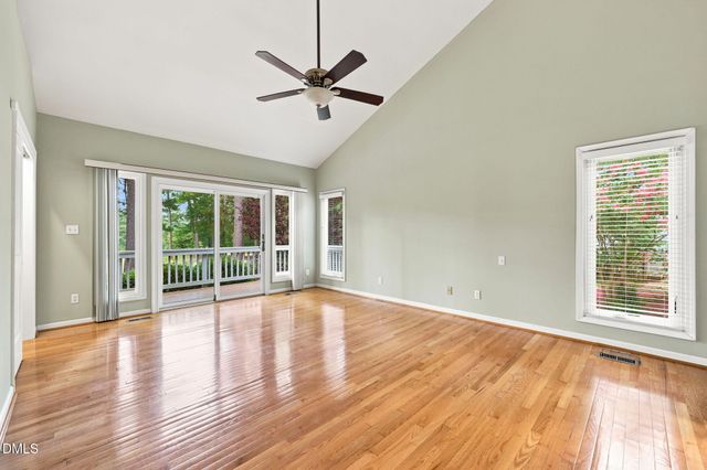 8833 Wildwood Links, Raleigh, NC 27613