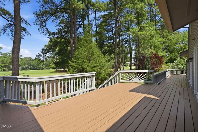 8833 Wildwood Links, Raleigh, NC 27613