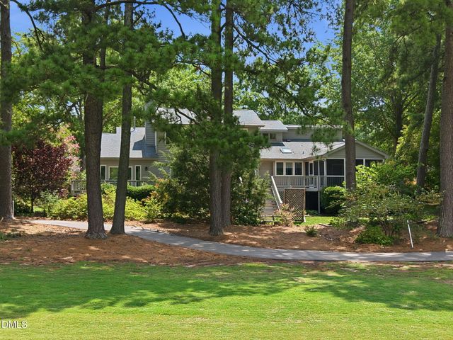 8833 Wildwood Links, Raleigh, NC 27613