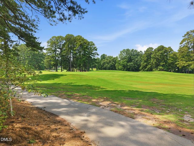 8833 Wildwood Links, Raleigh, NC 27613