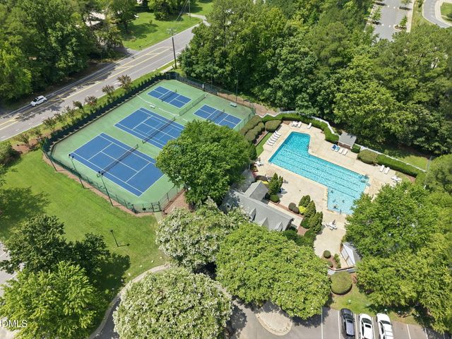 8833 Wildwood Links, Raleigh, NC 27613