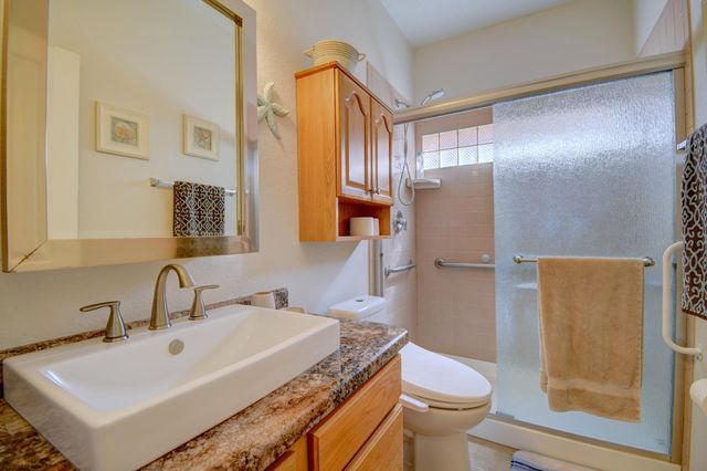 4420 Cave Primrose Court SE, Rio Rancho, NM 87124