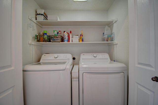 4420 Cave Primrose Court SE, Rio Rancho, NM 87124