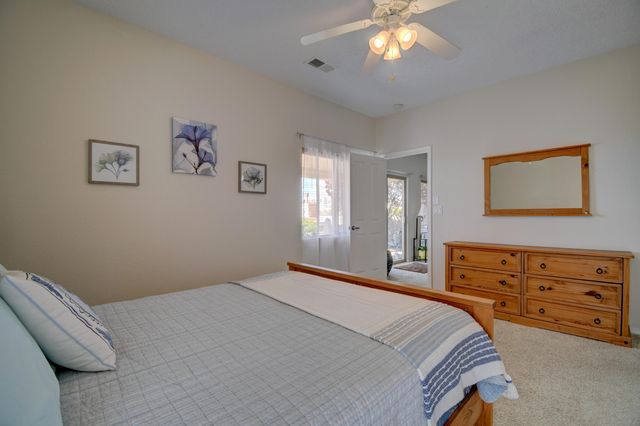 4420 Cave Primrose Court SE, Rio Rancho, NM 87124