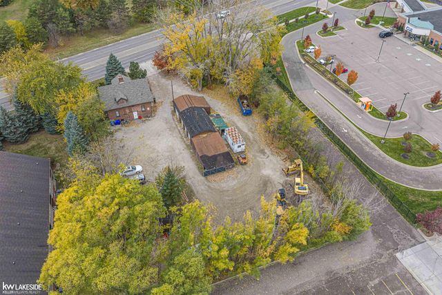 34130 Utica Road, Fraser, MI 48026