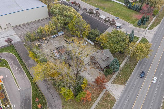 34130 Utica Road, Fraser, MI 48026