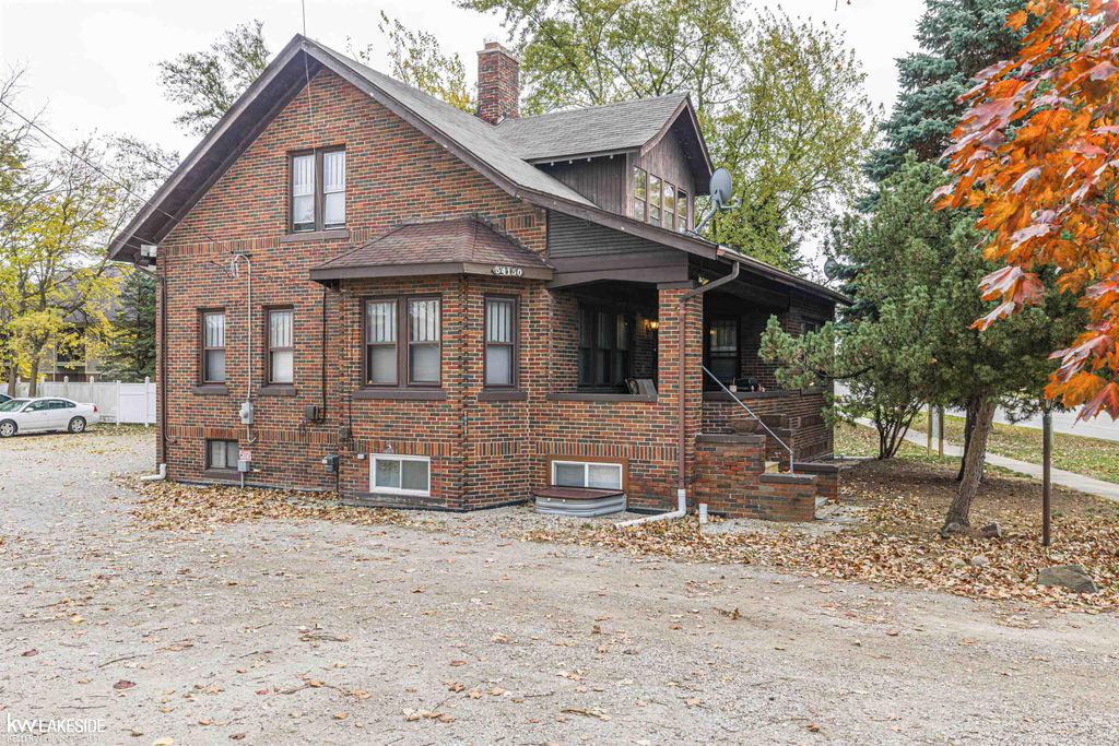 34130 Utica Road, Fraser, MI 48026