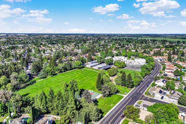 845 Vassar Dr, Vacaville, CA 95687