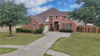 903 Fieldstone Drive, Cedar Hill, TX 75104