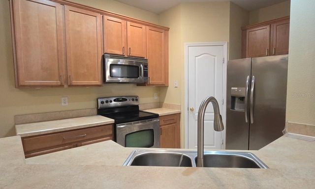 2921 PINE OAK TRAIL, Sanford, FL 32773