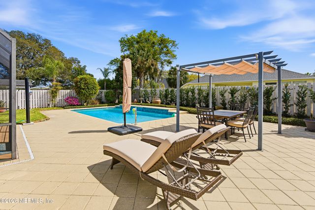 11132 BELFAIR Court, Jacksonville, FL 32256