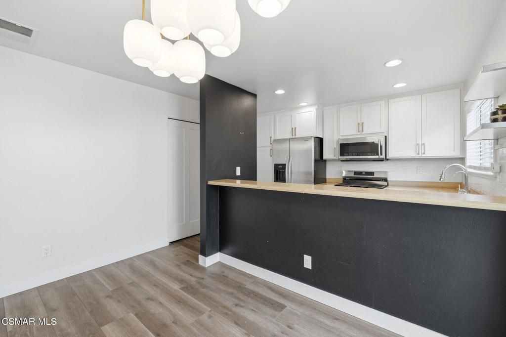 Image 10 of property listing at 15155 Marquette Street A, Moorpark, CA 93021