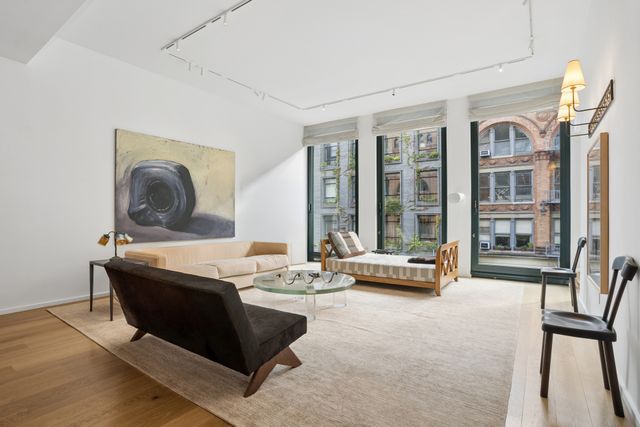 40 Bond St Apt 5C, New York City, NY 10012