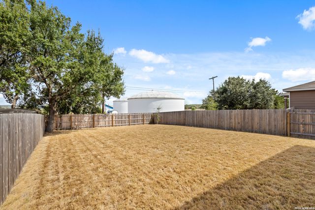 224 BERISTAIN CV, Boerne, TX 78006