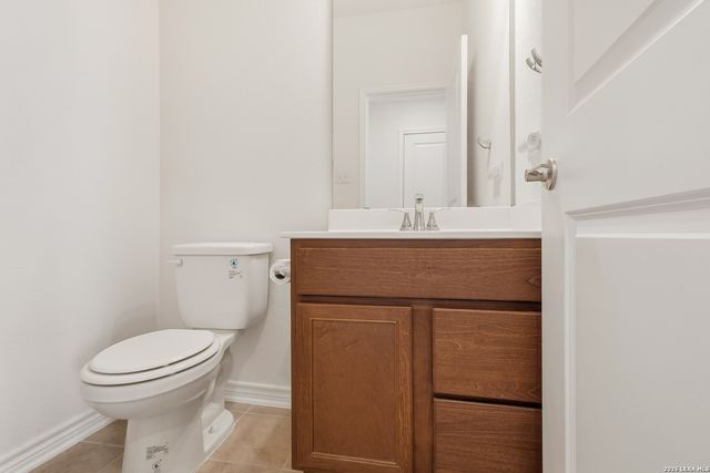 224 BERISTAIN CV, Boerne, TX 78006