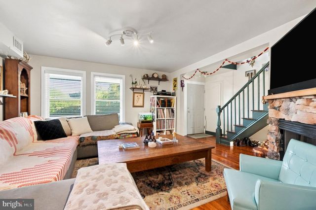 61 TAYLOR ST, Warrenton, VA 20186