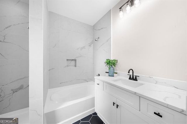 2230 Cheshire Bridge Road NE 403, Atlanta, GA 30324