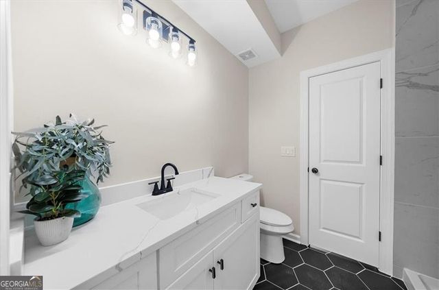 2230 Cheshire Bridge Road NE 403, Atlanta, GA 30324