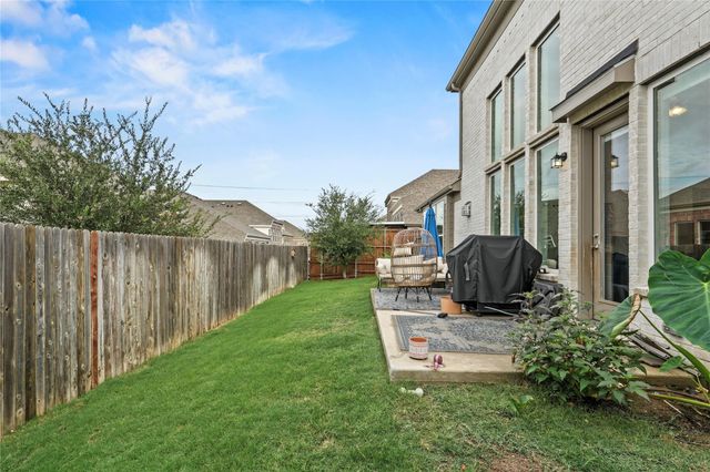 315 Chandan Way, Irving, TX 75063