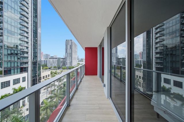 90 NE 32nd Street 811, Miami, FL 33137