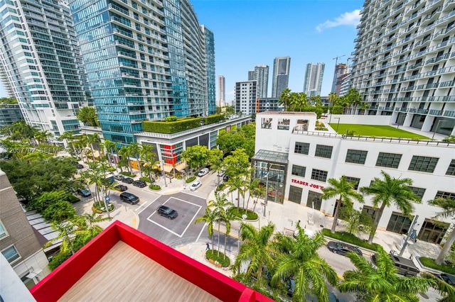 90 NE 32nd Street 811, Miami, FL 33137