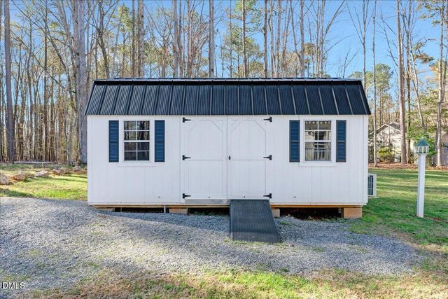 1130 Lakepoint Drive, Clarksville, VA 23927