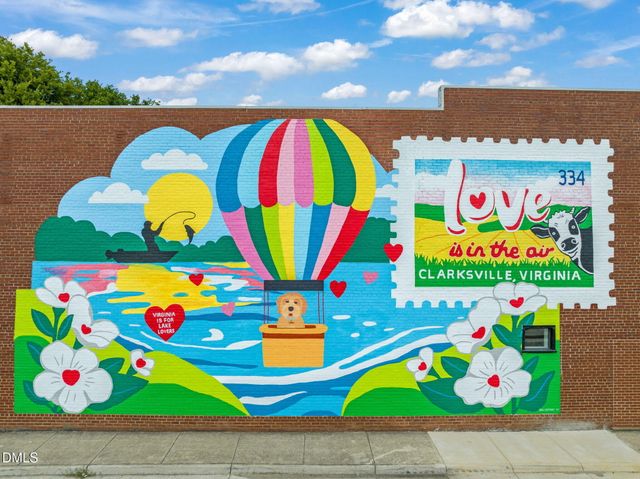 1130 Lakepoint Drive, Clarksville, VA 23927