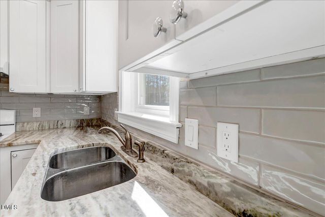 1130 Lakepoint Drive, Clarksville, VA 23927