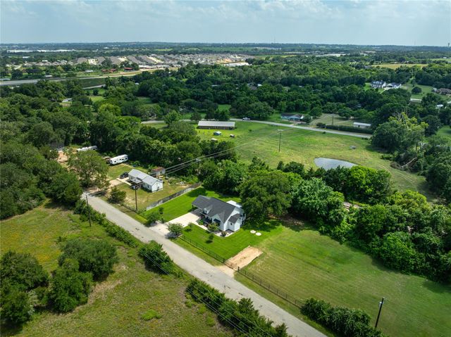 2021 Strangmeier Road, Brenham, TX 77833