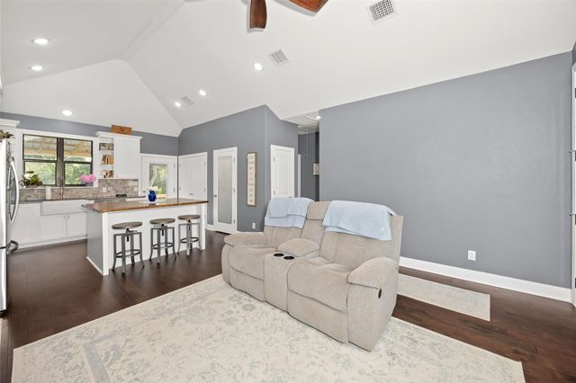 2021 Strangmeier Road, Brenham, TX 77833