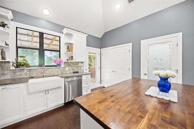 2021 Strangmeier Road, Brenham, TX 77833