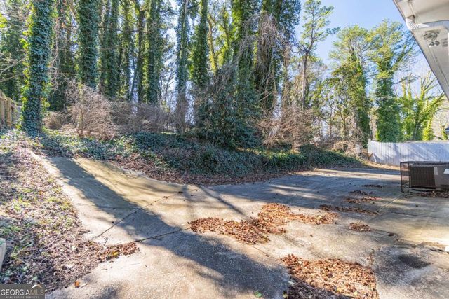 3723 Glenwood Road, Decatur, GA 30032