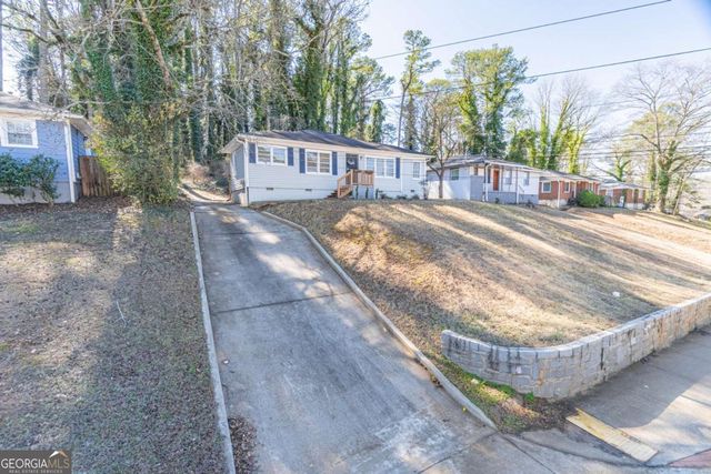 3723 Glenwood Road, Decatur, GA 30032