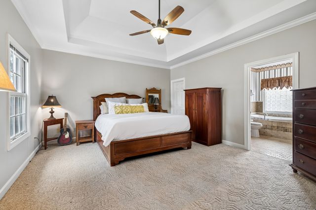 1019 Hilton Ln, Castalian Springs, TN 37031