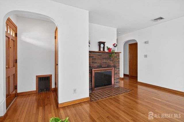 595 Jacques Street, Perth Amboy, NJ 08861