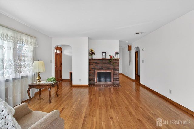 595 Jacques Street, Perth Amboy, NJ 08861