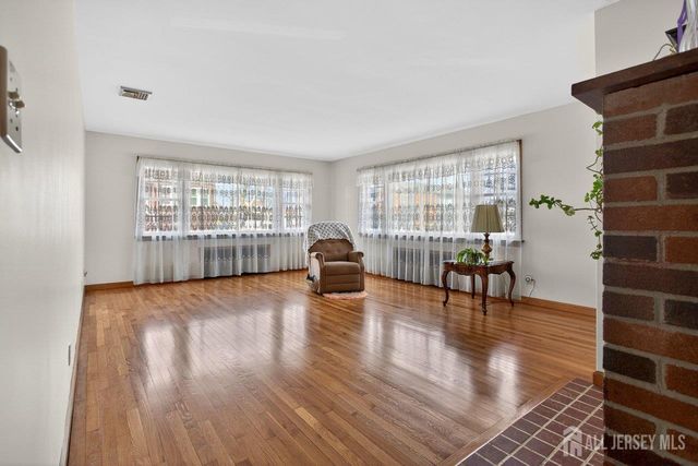 595 Jacques Street, Perth Amboy, NJ 08861