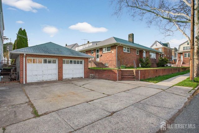 595 Jacques Street, Perth Amboy, NJ 08861