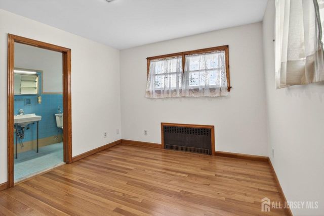 595 Jacques Street, Perth Amboy, NJ 08861