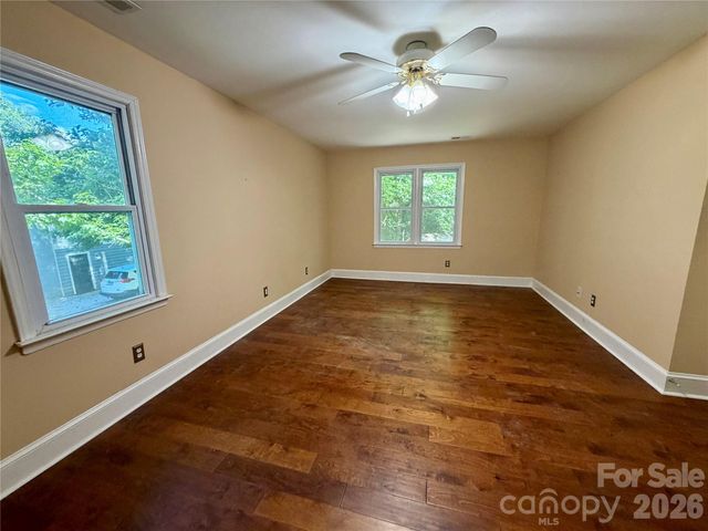 5424 Gristmill Lane, Charlotte, NC 28227