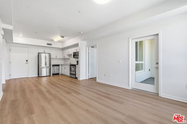 12655 Bluff Creek Drive 108, Los Angeles, CA 90094