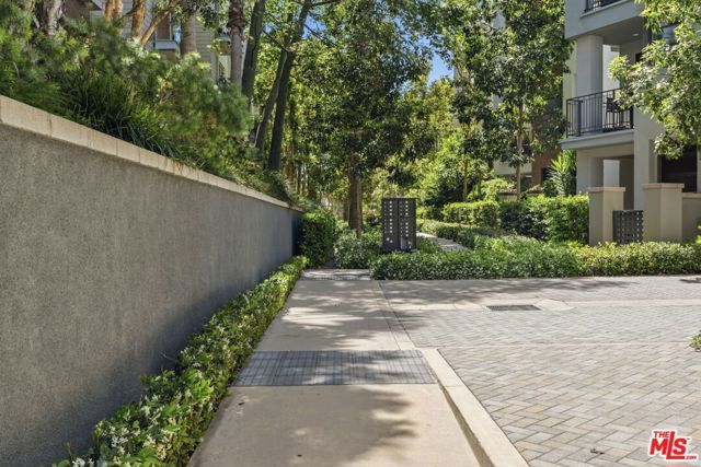 12655 Bluff Creek Drive 108, Los Angeles, CA 90094