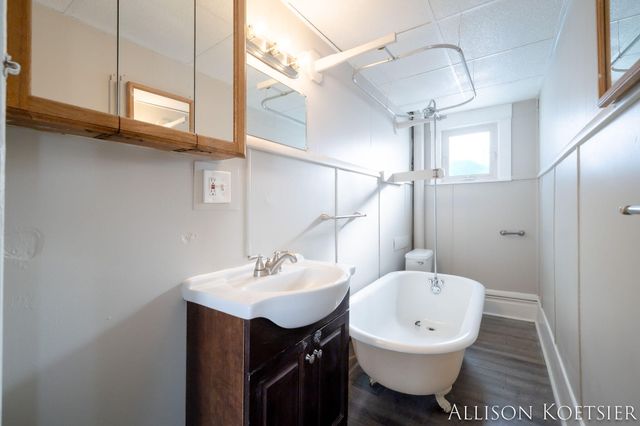 1750 Godfrey Avenue Sw, City Of Wyoming, MI 49509