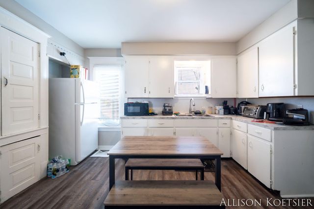 1750 Godfrey Avenue Sw, City Of Wyoming, MI 49509